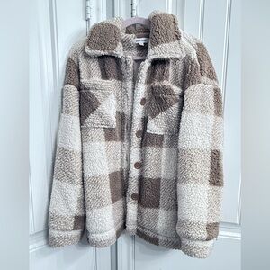 Cozy Plaid Teddy Jacket in Cream and Brown